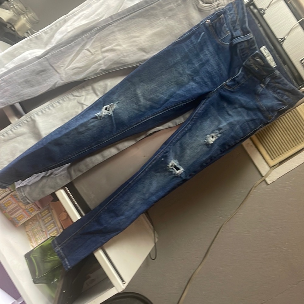 Skinny jeans